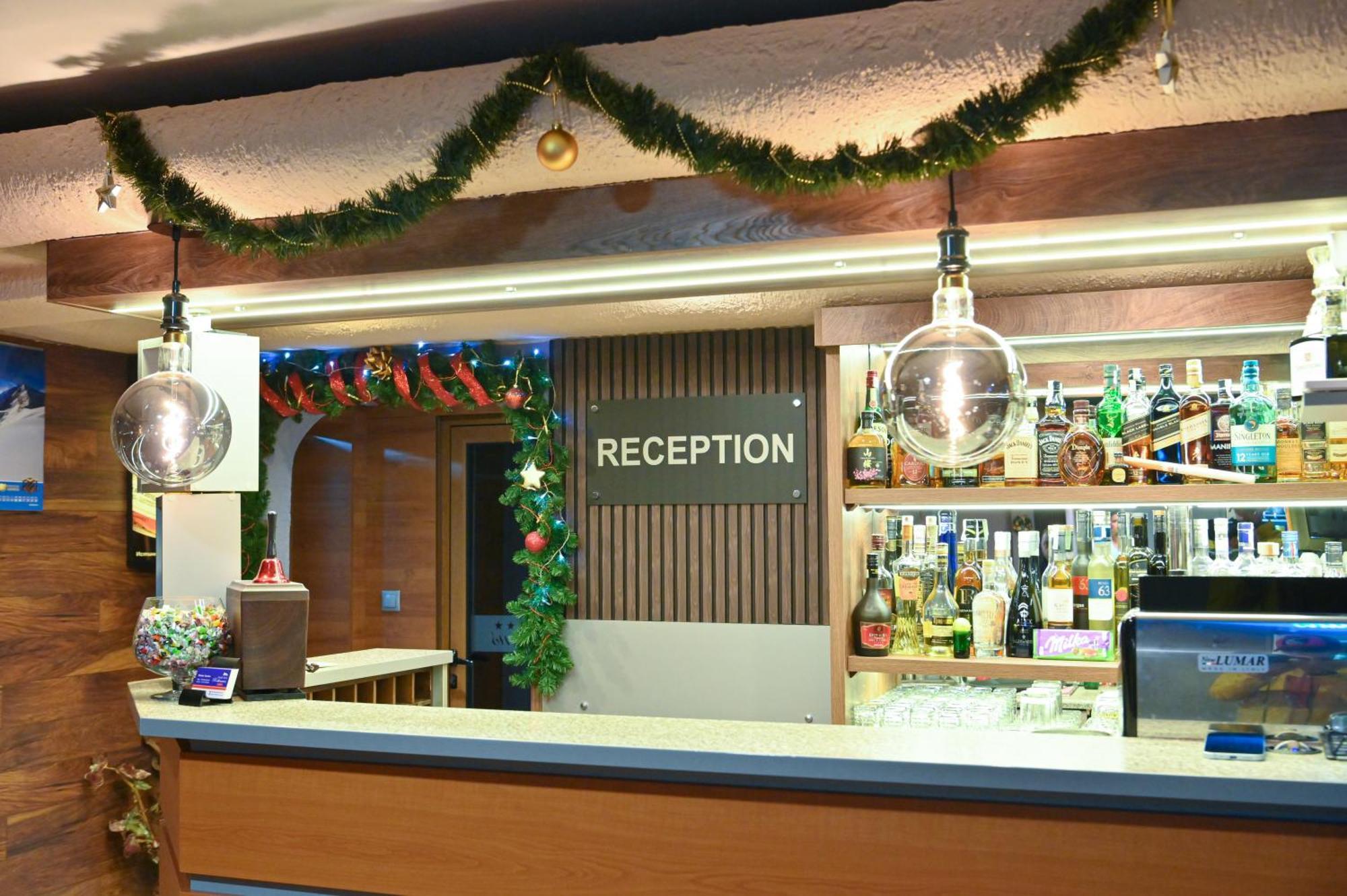 Hotel Rothmans 3*